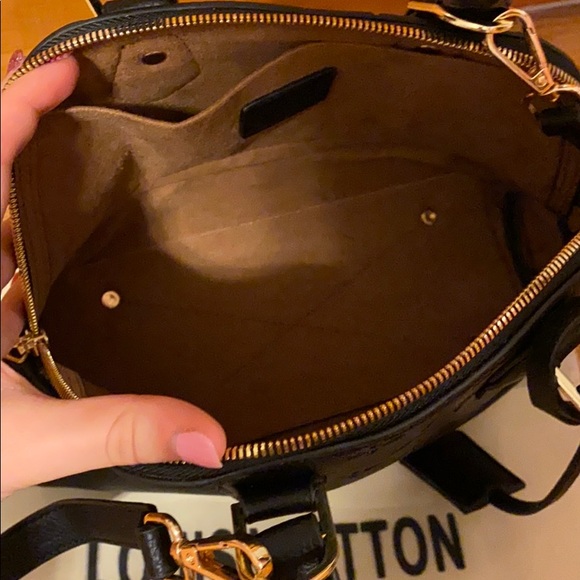 New black mini purse - Picture 2 of 3